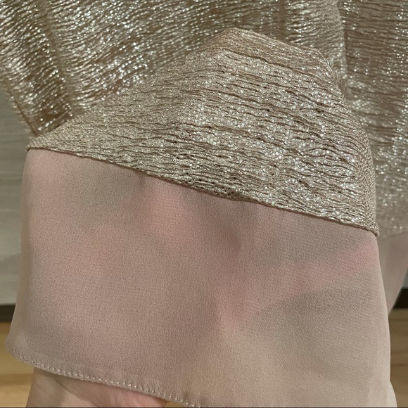 NWOT Dunnes Gold Nude Wavy Textured Sleeveless Tank Top - Picture 3 of 12